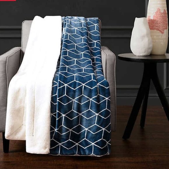 Life Comfort Bedding Life Comfort Ultimate Reversible Faux Fur